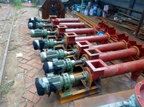 多出料口絞龍輸送機生產廠家